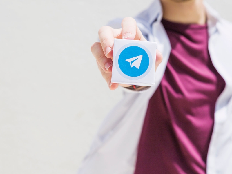 Telegram incopora chatbots en las cuentas Telegram Business
