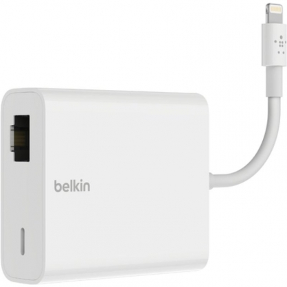 Belkin Adaptador Ethernet + Carga con Conector Lightning Blanco